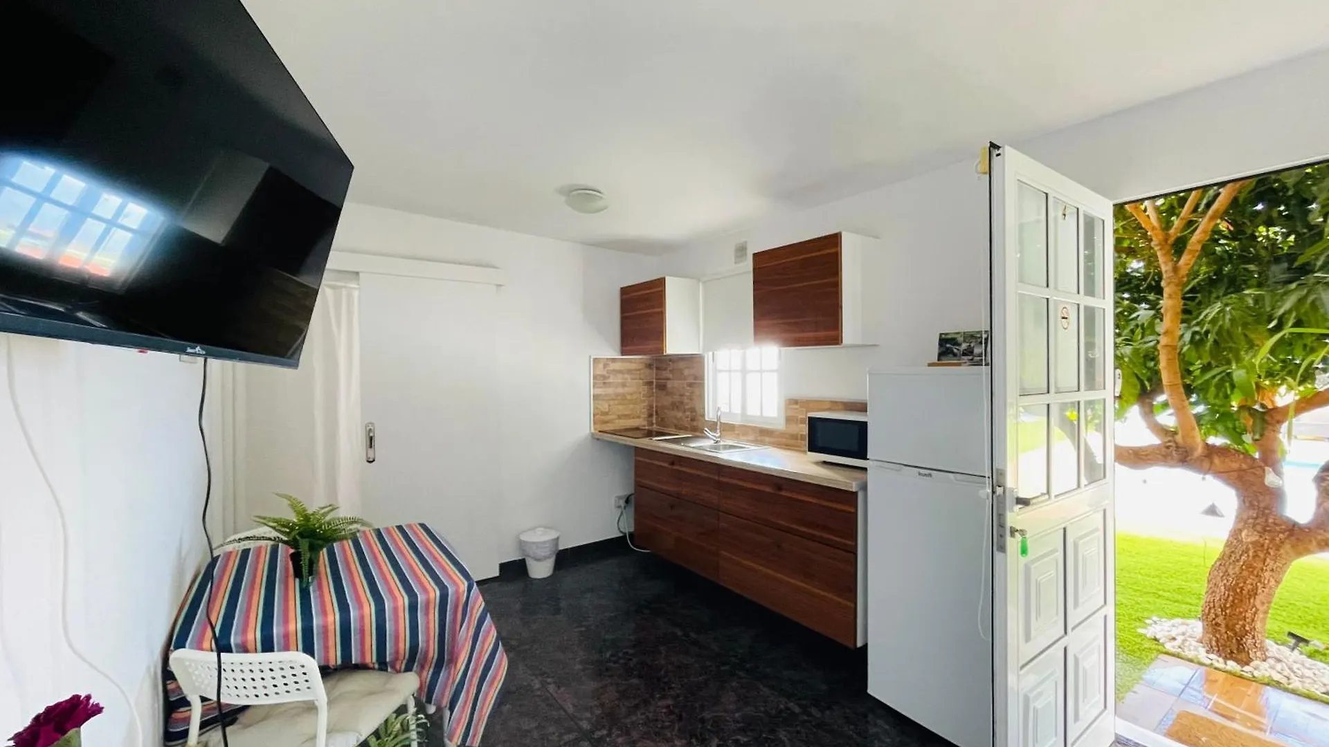 Piscina Compartida, Solo Adultos, Ac, Calefaccion Apartment El Paso Spain